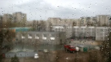 AVERTIZARE METEO: Furtună în Bucureşti şi Ilfov!