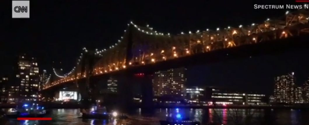 Un elicopter s-a prăbușit la New York! Cinci oameni au murit
