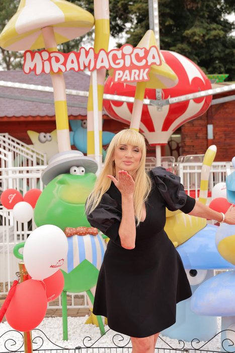 Parcul Miramagica a sărbătorit 10 ani! Gaşca Zurli a susținut primul show în noua formulă, iar Andreea Bălan a cântat