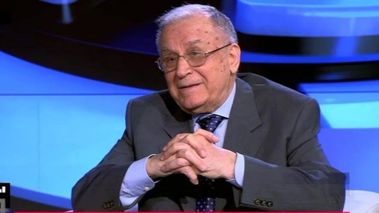 Ultimele imagini de paparazzi cu Ion Iliescu. Cum arată acum fostul președinte al României