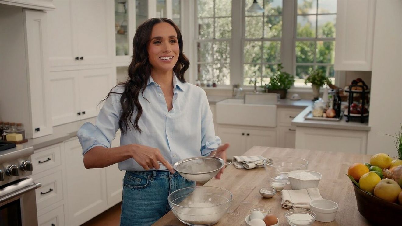 Ce a putut păți un bucătar care a criticat serialul lui Meghan Markle. E IREAL ce i-a făcut Netflix