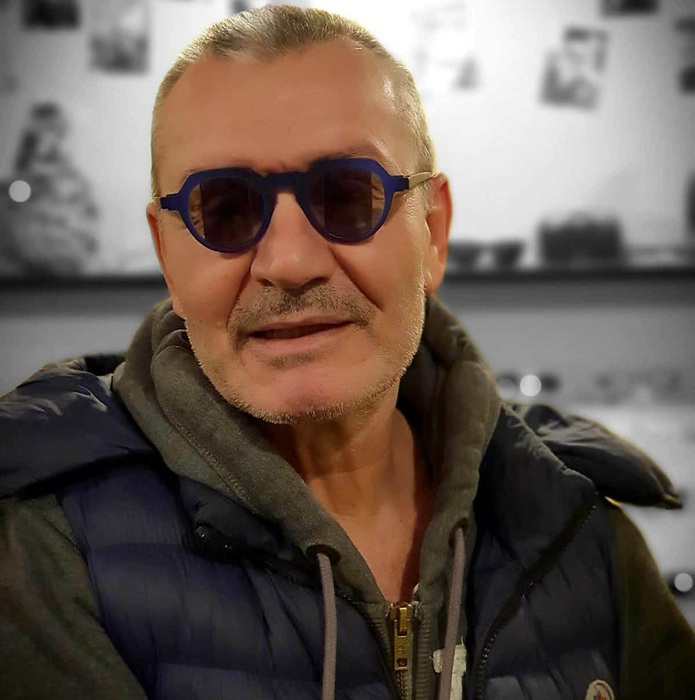Viața lui George Papari e plină de surprize