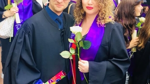 Oana Lis mai are un hop de trecut pentru a termina Facultatea de Psihologie: ”Viorel mă ascultă la lecții”