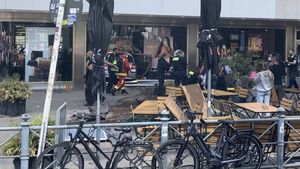 Atac terorist la Berlin? O maşină a intrat în plin în mulţime! Peste 30 de persoane sunt rănite, cel puțin un deces