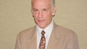 John Malkovich vrea sa recupereze cele 2 milioane de dolari investite in jocul lui Madoff!