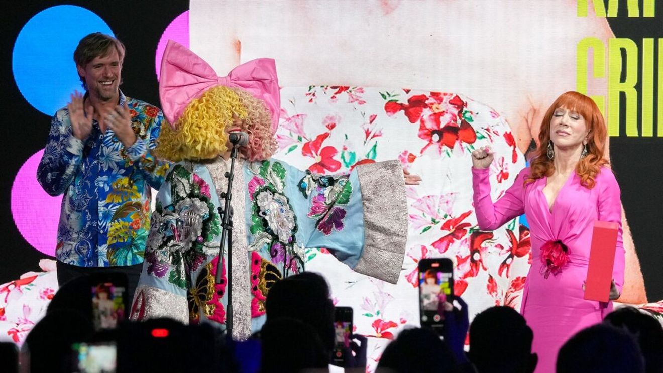 O celebră actriță de 65 de ani își caută iubitul pe patru aplicații de dating: ”Am avut trei întâlniri diferite până acum”