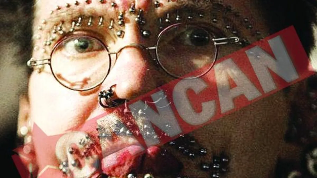 Omul cu 126 de piercinguri