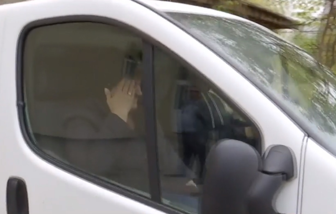 Accident Ialomița. Scene cutremurătoare la morgă, după ce trupurile victimelor au fost luate de rude. 15 copii au rămas orfani de mamă