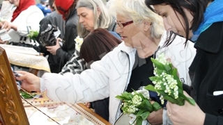 La Biserica jandarmilor de la Centrul Montan Sinaia, poposesc sfintele moaste
