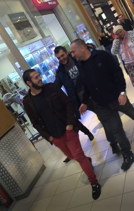 Totul a fost plănuit minuţios de Leo, pentru ca surpriza să fie una de zile mari