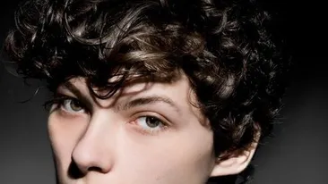 Transformare incredibila de look! Fiul vitreg al Gabrielei Firea a albit!