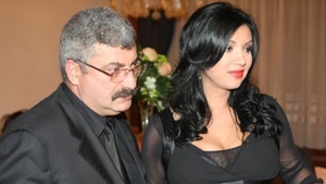 Un apropiat îşi face griji pentru Adriana Bahmuţeanu! Acesta crede că soţia lui Prigoană va sfârşi ca Elodia