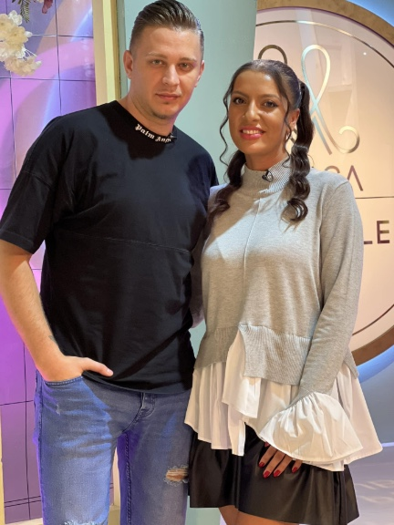 S-a despărțit oficial de fostul soț! Prezentatoarea de la Antena 1 a pus piciorul în prag