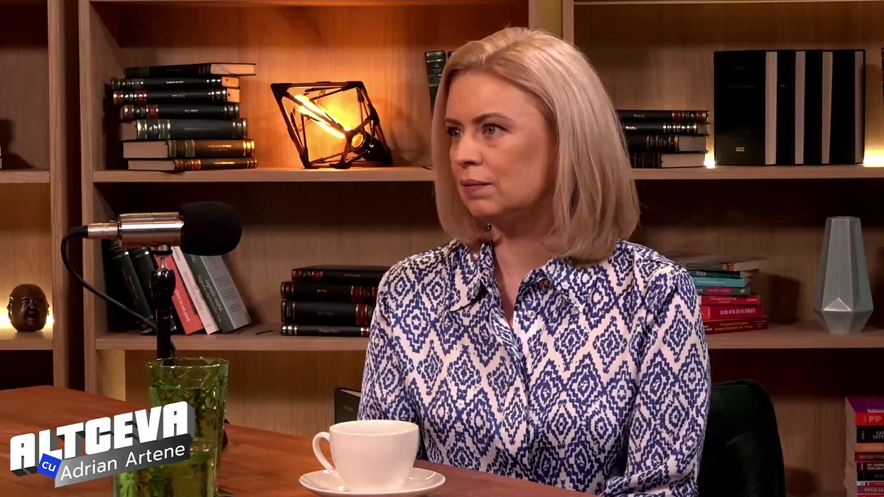 Andreea Liptak a făcut dezvăluiri de senzație, în cadrul podcastului "ALTCEVA cu Adrian Artene", difuzat pe canalul de YouTube cu același nume (Foto: captură video)