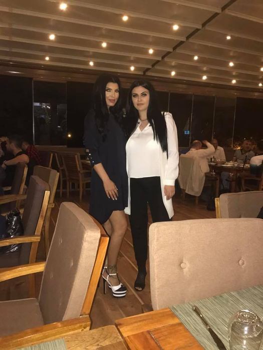 Andreea Tonciu şi-a serbat ziua de naştere