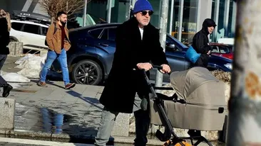 Răzvan Exarhu a devenit tătic la 56 de ani! Prima imagine cu bebelușul