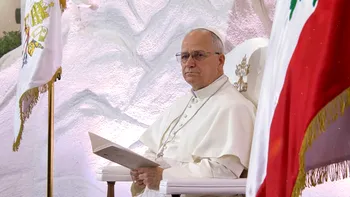 Papa Leon trage un semnal de alarmă! Chatboții AI „prea afectuoși” pot manipula emoțiile și relațiile umane