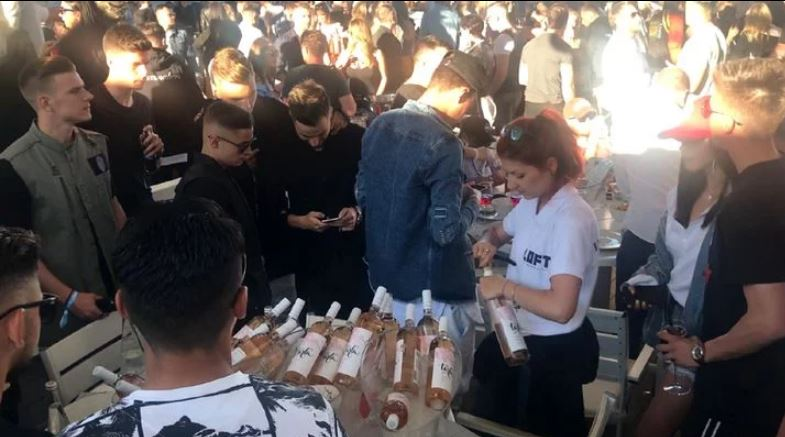 Jucătorii Viitorului s-au "dezlănțuit" într-un club din Mamaia