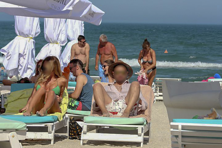 De-a lungul relației, Cocoș Jr. și-a răsfățat iubita cu multe vacanțe de lux