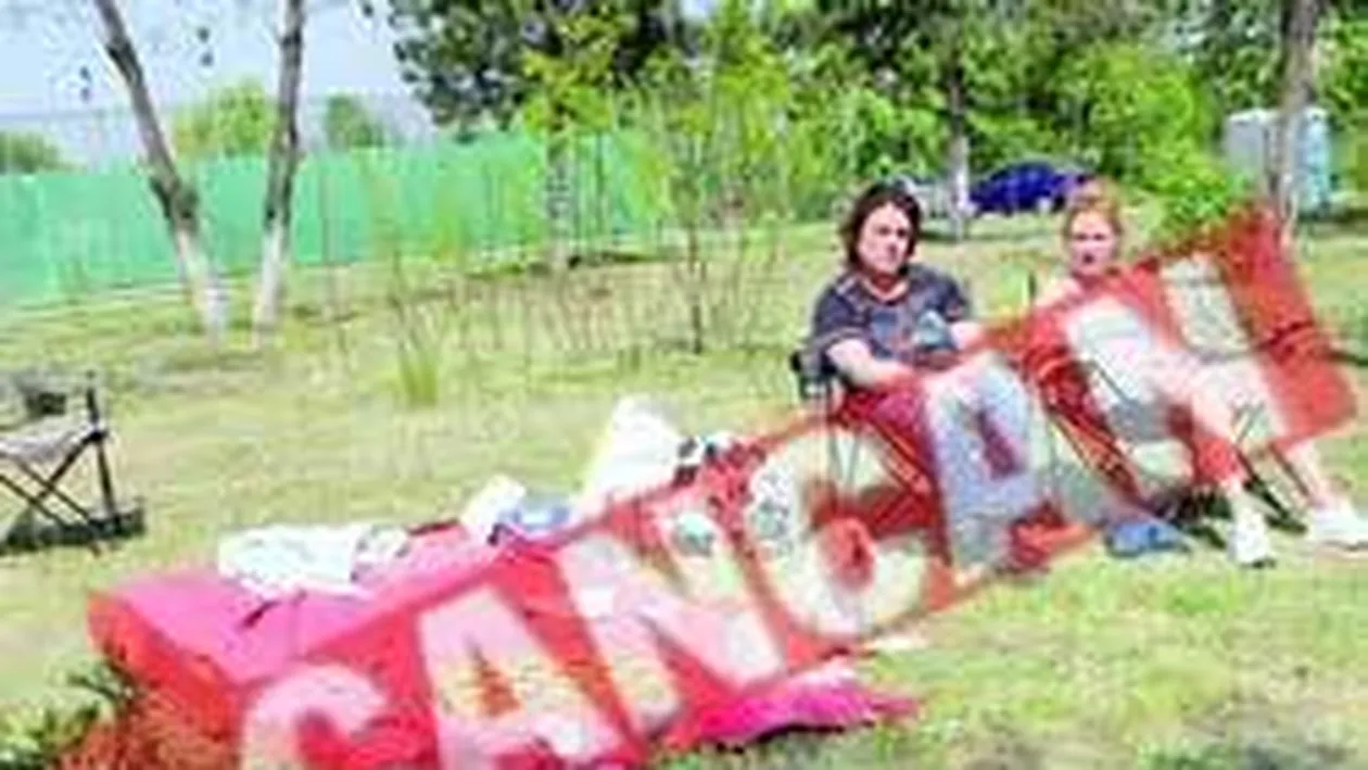 Strandurile de 1 mai: Plaja - da, baie - alta data