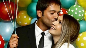 ADELA POPESCU împlineşte 30 de ani! Ce i-a transmis soţul ei, RADU VÂLCAN