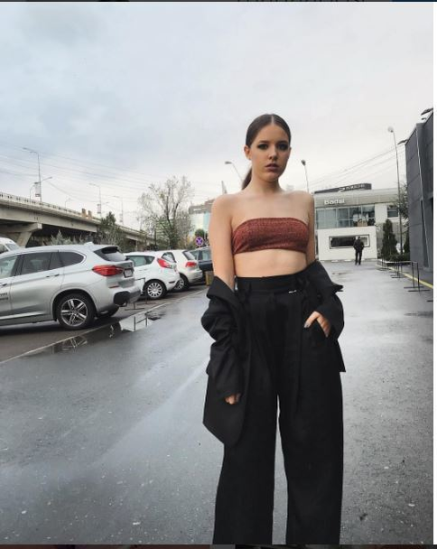 Rezervă la Pioli, Ianis Hagi şi-a găsit alinarea! Maria, verişoara lui