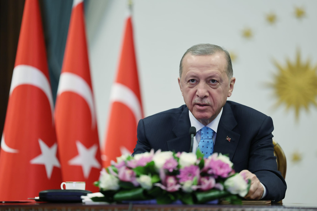 Erdogan a acuzat dureri de stomac în timpul unui interviu (Foto: Facebook)