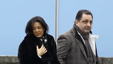 Chef de chef dupa plecarea celor 7.000 de bucuresteni! Vanghelie si Mizil au incheiat Vanghelionul cu lautari, la 9 dimineata!