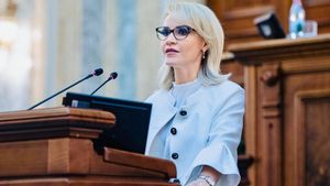 Gabriela Firea cere Guvernului raportul împrumuturilor contractate: ”Nivelul de trai al românilor s-a deteriorat, în timp ce prețurile la alimente, medicamente și utilități au explodat”