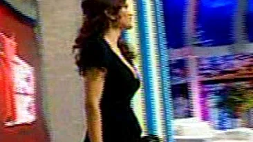 VIDEO Fabuloasa viata a Monicai Barladeanu! Afla cum traieste visul american, daca vrea sa se marite si daca va reveni in tara - Vezi ce a emotionat-o pana la lacrimi