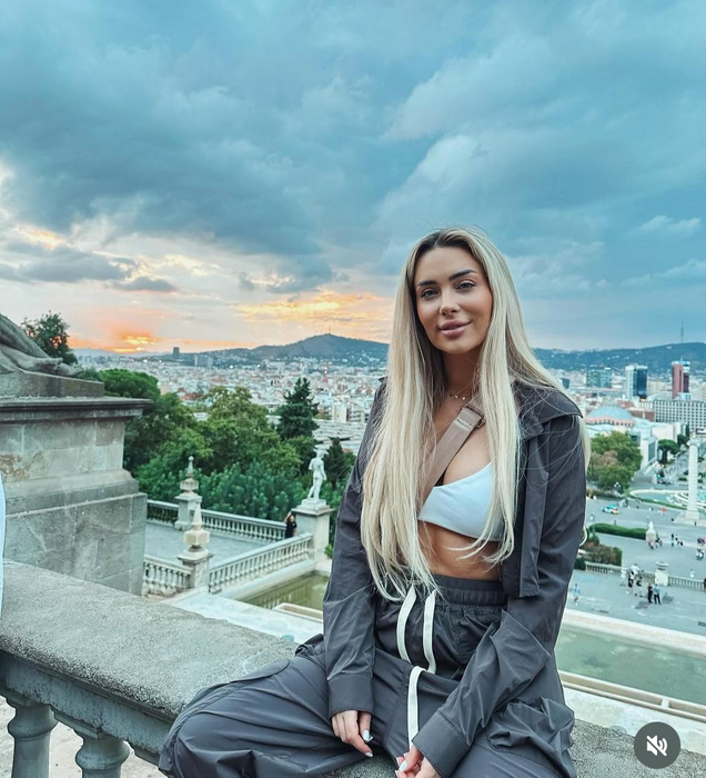 Oana Monea are iubit! Cum arată „bombardierul” și ce meserie are: „Te iubesc, ești cel mai bun din lume”
