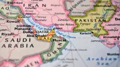 „Elveția Orientului Mijlociu” și problema Strâmtorii Ormuz. De ce a amenințat Donald Trump că va „arunca în aer” Omanul, aliat al SUA