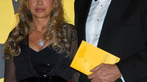 Povestea romanului care i-a furat-o pe Lady Pamela Marchizului de Northampton! E milionar si locuieste intr-un satuc din Elvetia