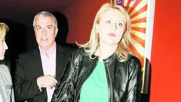 Tariceanu tine garda sus in spatele sotiei