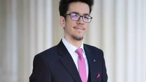 Victor, un elev din București, a luat 8.70 la Istorie. Ce notă finală a obținut după ce a făcut contestație: ”Am plâns, în hohote, în grădină”