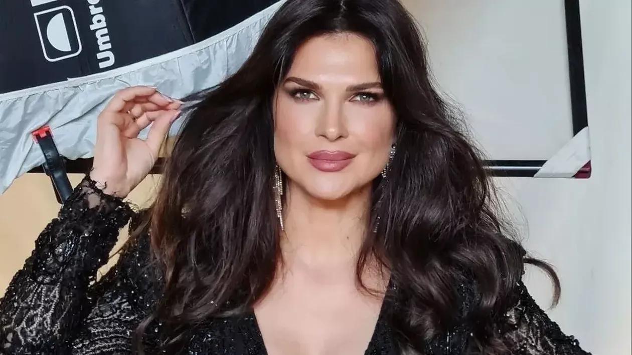 Ritualul de beauty al Monicăi Bîrlădeanu. Care este secretul buzelor ei?