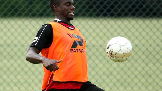 Teddy Mezague a venit la Dinamo la mijlocul lunii septembrie