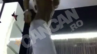 Saptamana incepe cu dans pentru Oana Zavoranu! "Striptease" pe muzica, pentru fani