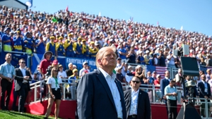 Donald Trump, umilit din nou în public! Cum au reacționat americanii de pe stadion, când președintele SUA a citit Constituția