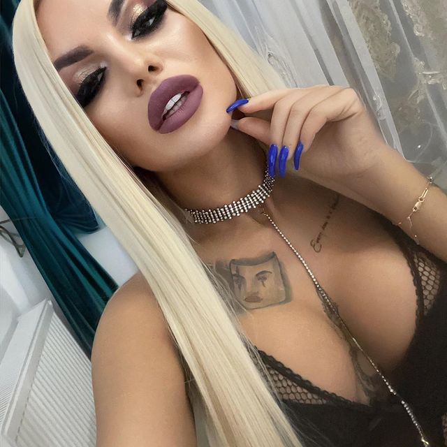 Alina reușește oricând să sucească mințile bărbaților