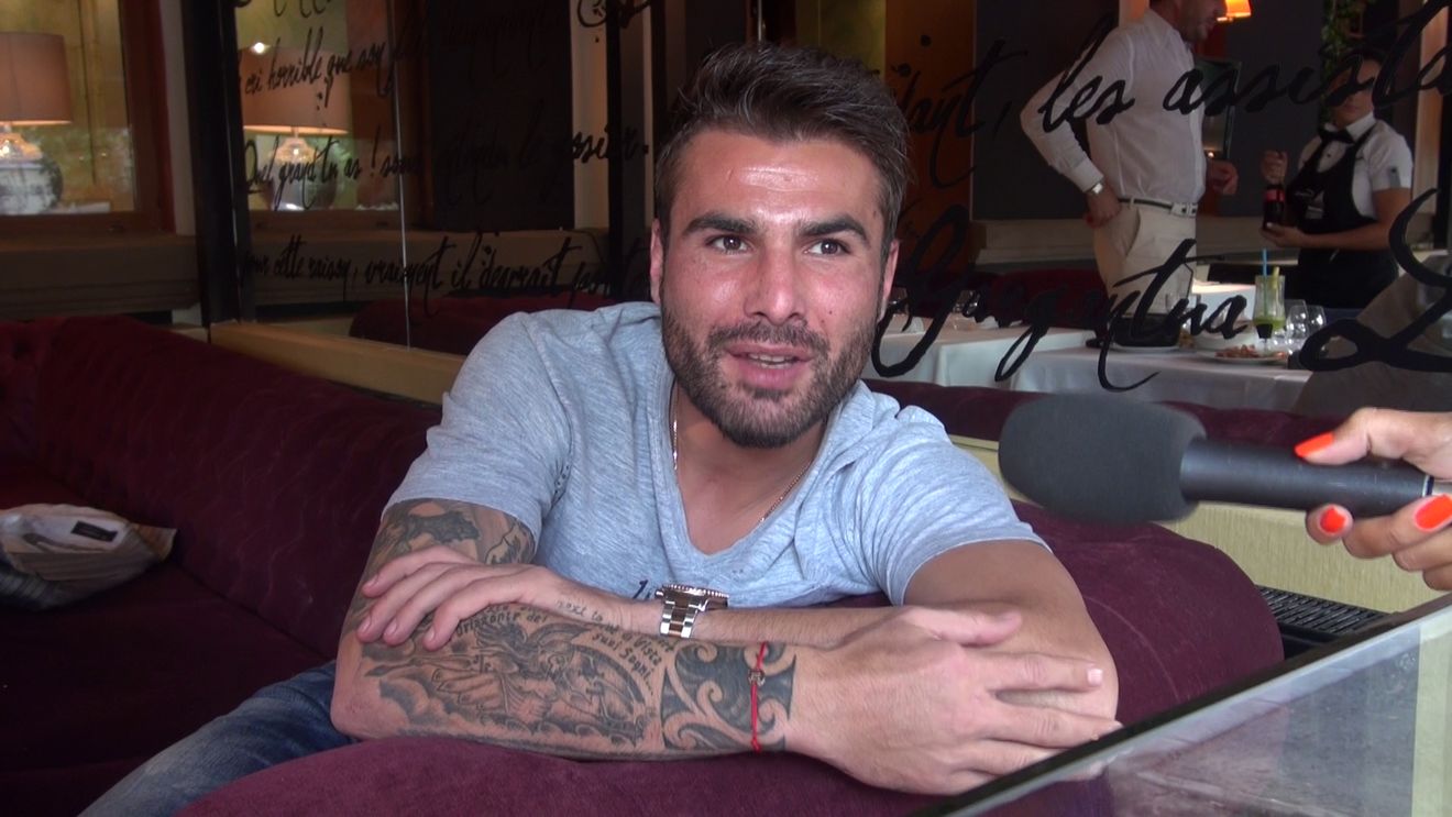 Cum raspund vedetele la intrebarea "Ce asteptari aveti de la noul presedinte?" Vezi aici cum il vad pe primul om al tarii!