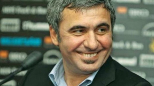 Moment emotionant pentru Gica Hagi! A ales sa fie Mos Craciun pentru un copil orfan si a avut parte de o coincidenta socanta