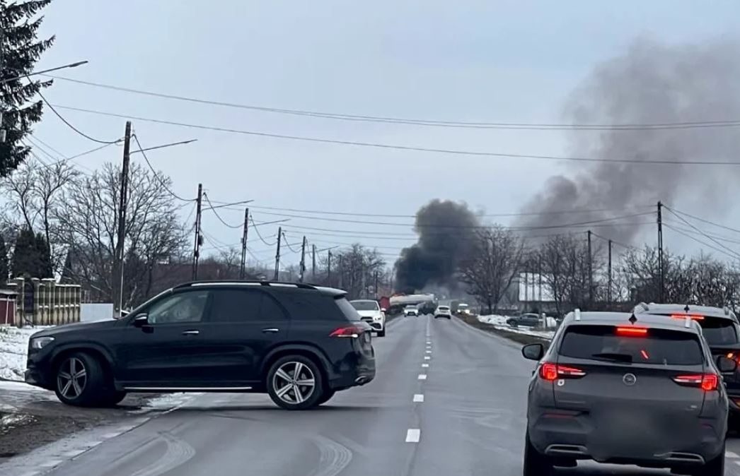 Filmul tragediei de pe E85. Constantin, Teodora și Sofia n-au mai avut nicio șansă, după ce mașina lor a ars ca o torță