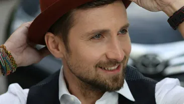 Cu cine a dormit în pat Dani Oțil până la vârsta de 15 ani: ”Nu prea adormeam decât dacă...”