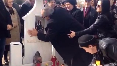 Secretul despre moartea Mădălinei Manole, care s-a aflat acum, la înmormântarea mamei sale! Ce s-a întâmplat în noaptea dinaintea inhumării 