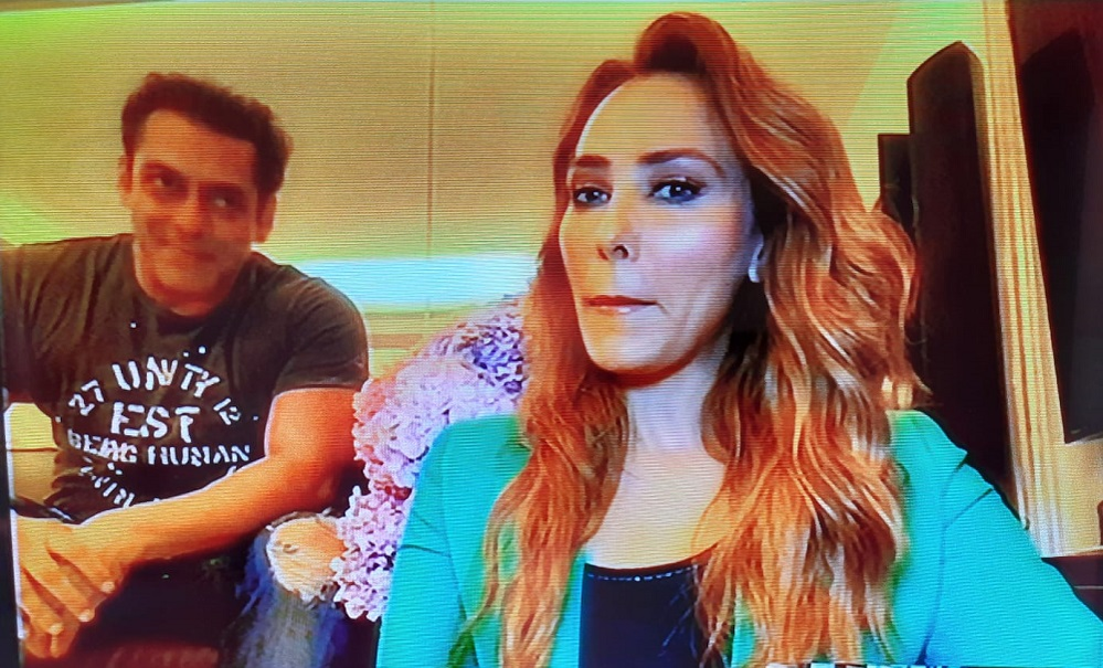 Iulia Vântur şi Salman Khan au apărut împreună la TV. Au vrut să se afle de la ei! Când vin în România | VIDEO