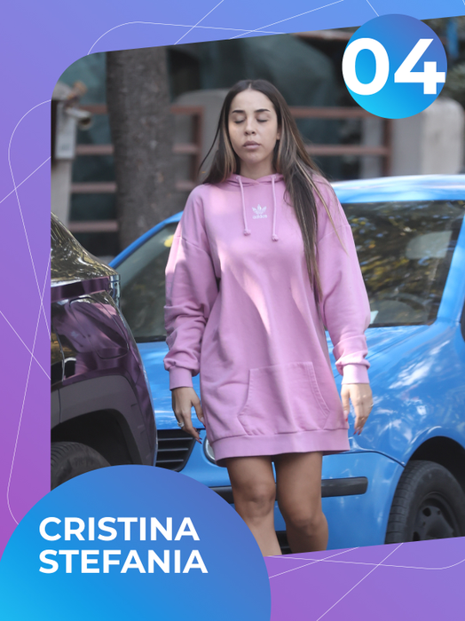TOP 50 de vedete, așa cum rar le vezi în public! Cum arată Andreea Raicu, Erika Isac sau Otniela Sandu în varianta 100% naturală