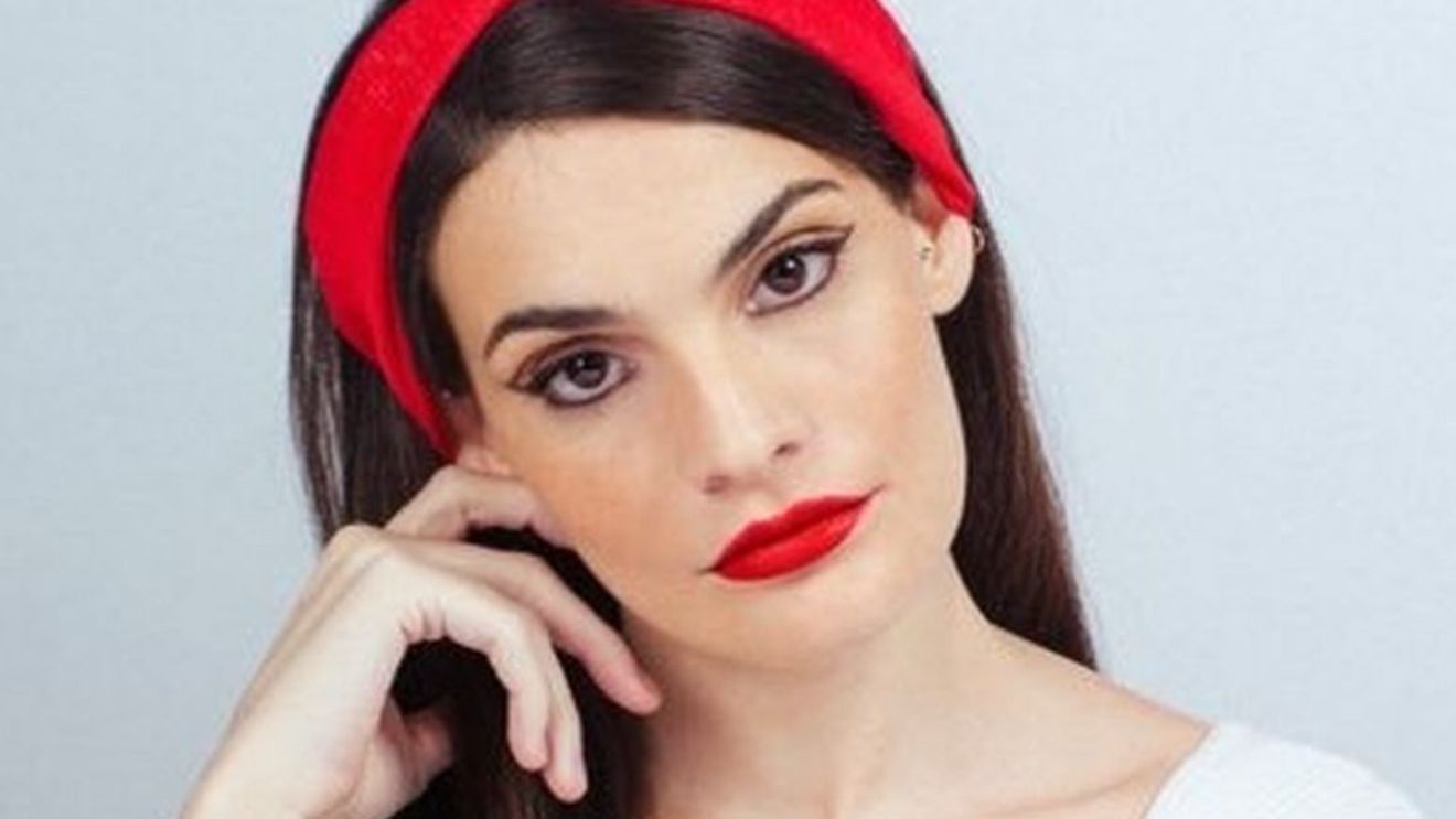 Caz șocant! O femeie a crezut că are un frate de care nu a știut niciodată. Al cui era de fapt certificatul de naștere