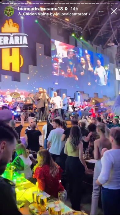 Florin Salam, show de zile mari la Berăria H! A venit cu orchestra, iar Bianca Drăgușanu a fost nelipsită de la concert