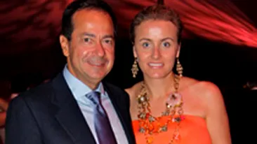 Familia Paulson are unele dintre cele mai scumpe proprietati din Aspen, Southampton si New York! Uite in ce lux traieste cea mai bogata romanca din lume! Cea mai ieftina casa a ei costa 15 milioane de dolari